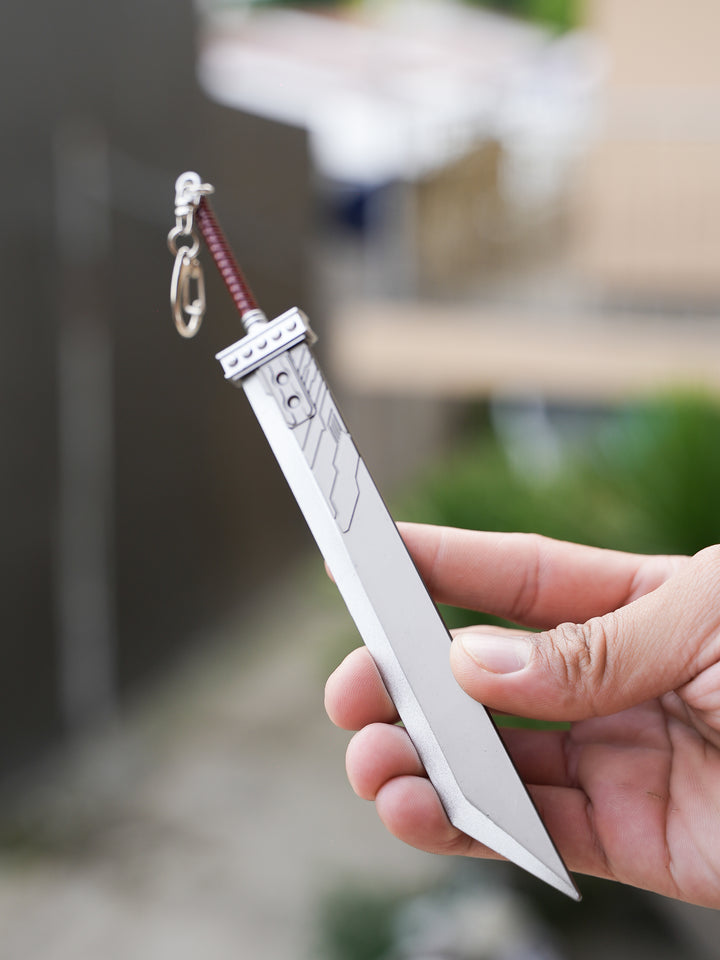 Cloud's Buster Sword